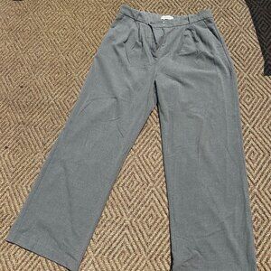 Abercrombie High Rise Pleated Dress Pants | Size L | Gray Trousers
